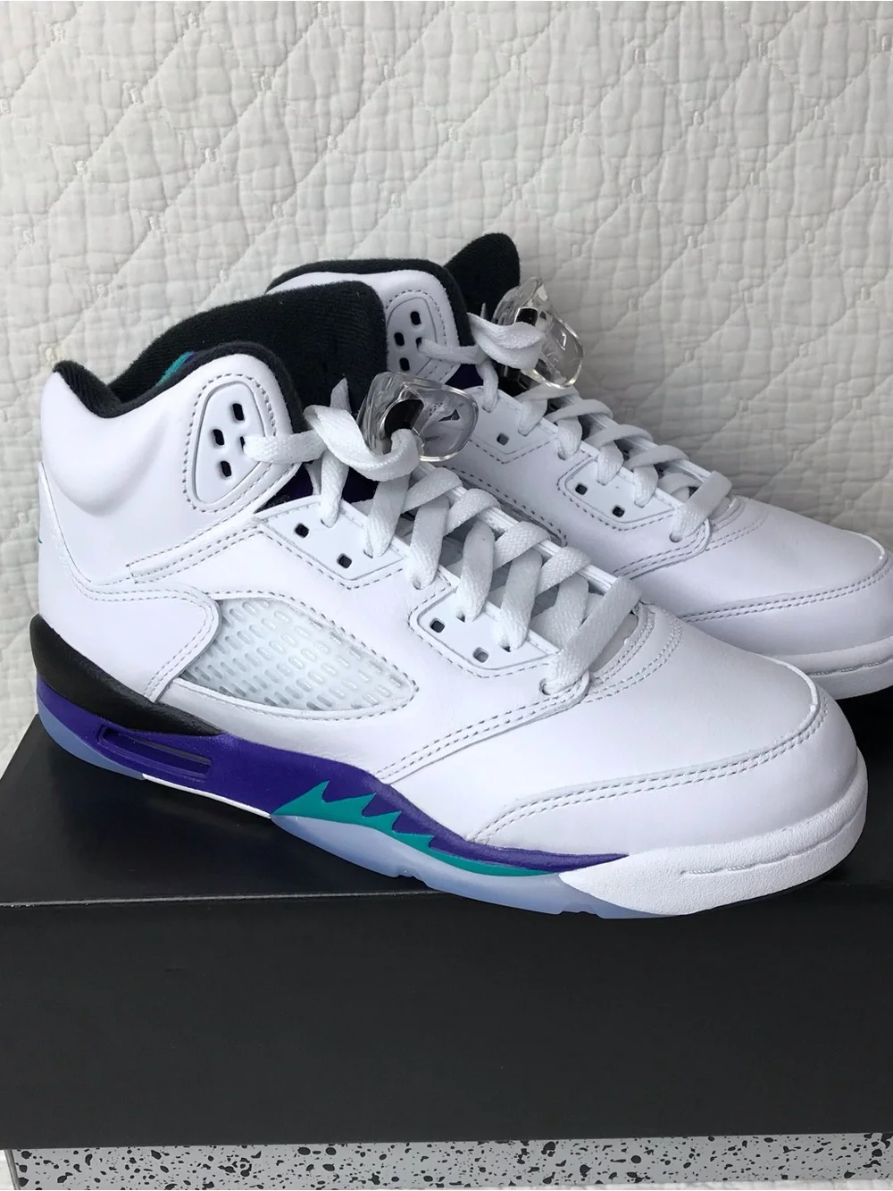 Nike Air Jordan 5 Retro OG (GS) Shoes Youth SZ 5Y White Grape HQ7980-100